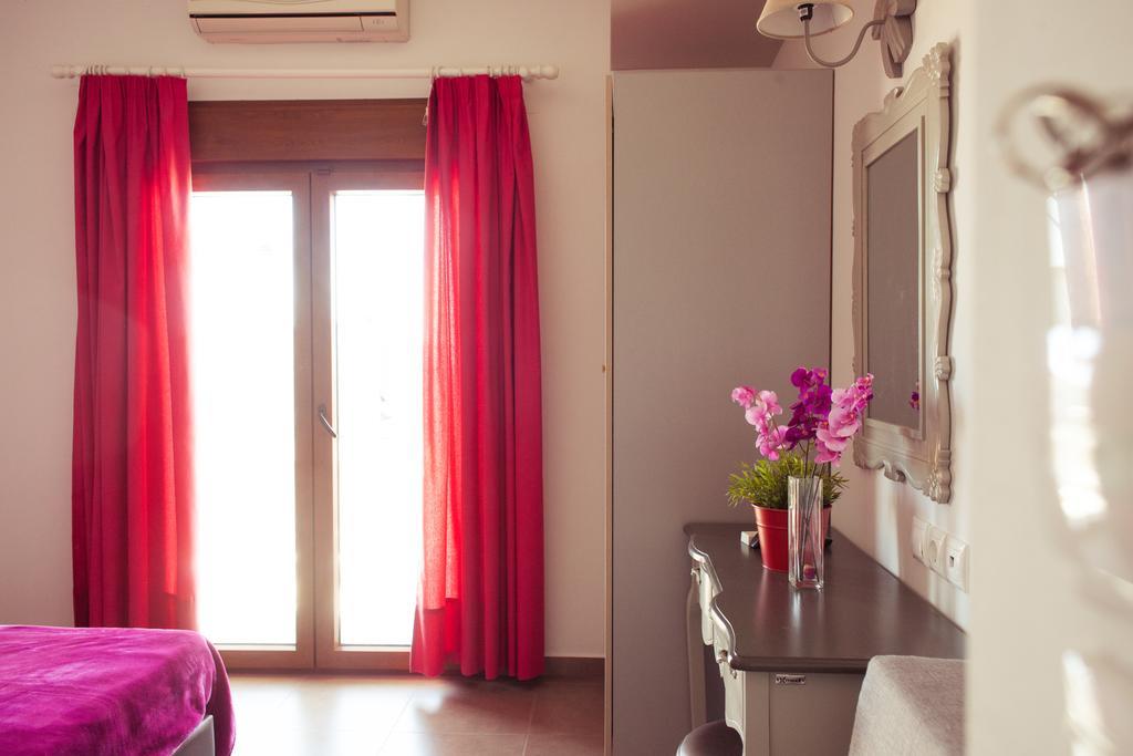Emmeleia Accommodation By Maria Riga Uranopoli Exteriér fotografie