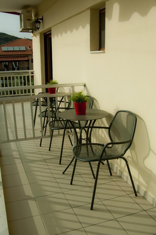 Emmeleia Accommodation By Maria Riga Uranopoli Exteriér fotografie